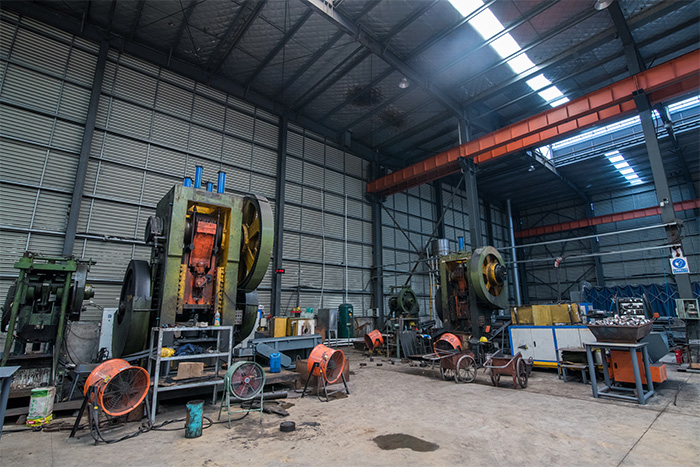 临湘网架配件-锥头加工车间